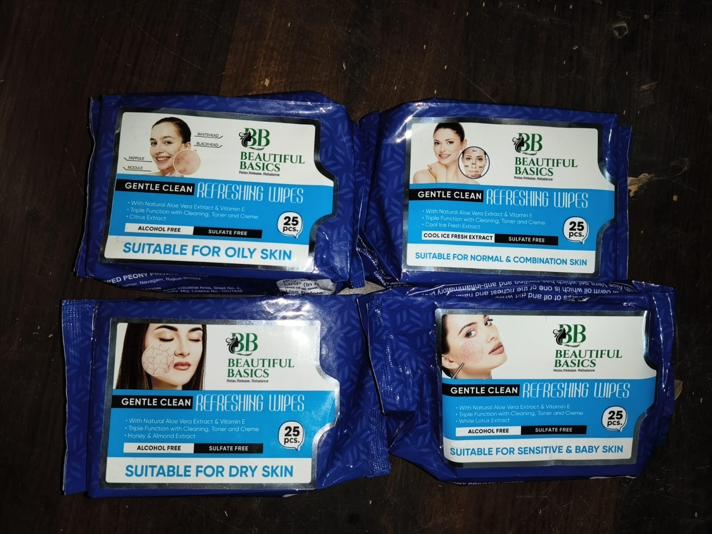 Beautiful Basics Dry Oily Sensitive Normal Skin Face Wipes (4 Pkts X 100 Pcs Wipes)