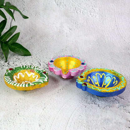 Decorative Hand-painted Clay Diya Set (6 Pc)
