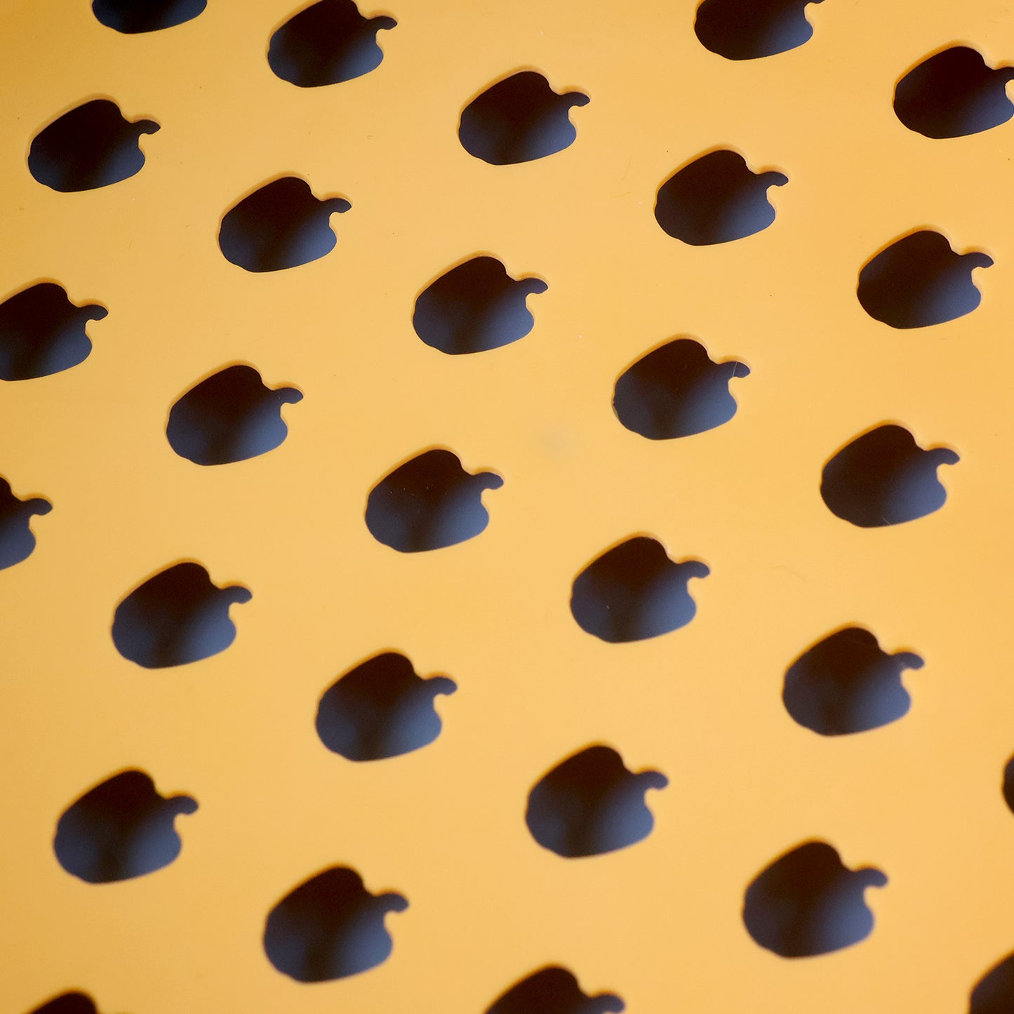 Pepper-shape 2-in-1 Washing Bowl - (1 Pc)