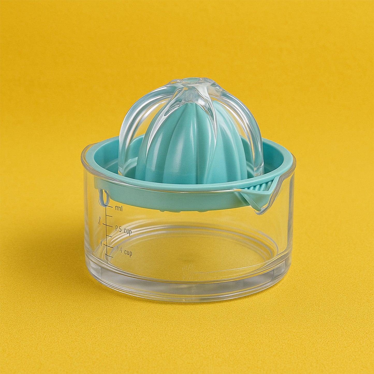 Manual Citrus Fruit Juicer With Measuring Cup